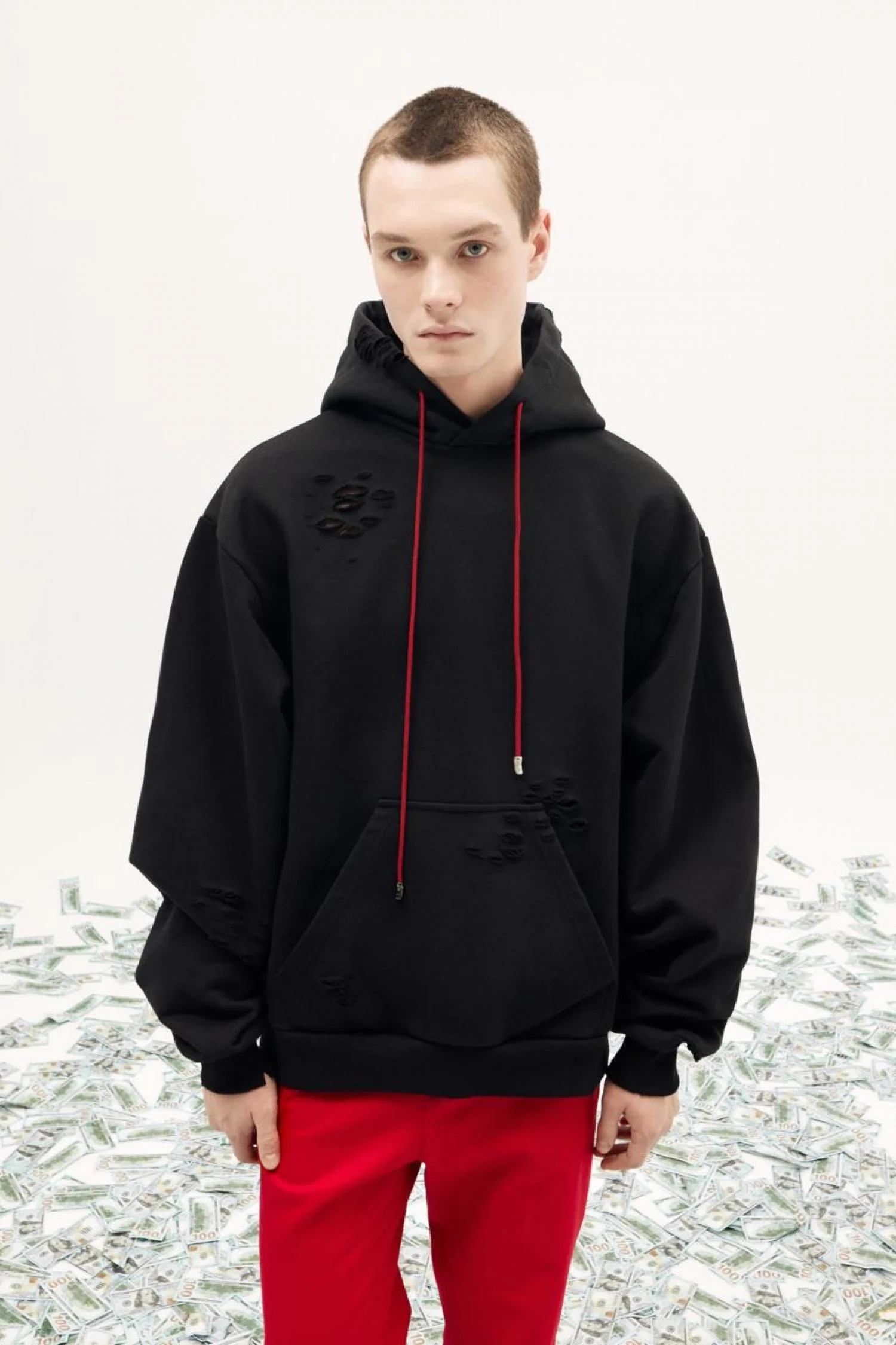 Худи рваный — фото 2